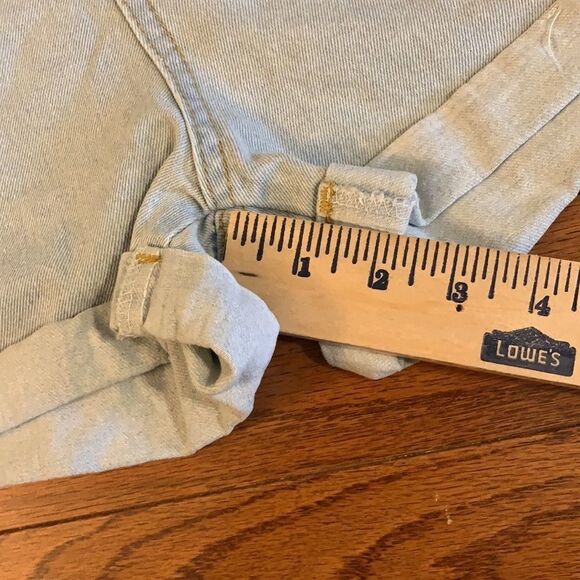 Size medium high waist shorts - Picture 6 of 8